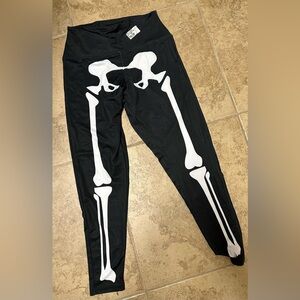 Tipsy Elves Leggings Size Med